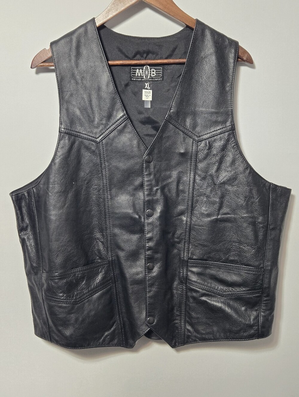 MOB Black Genuine Leather Biker Vest Men’s XL Snap Front Motorcycle